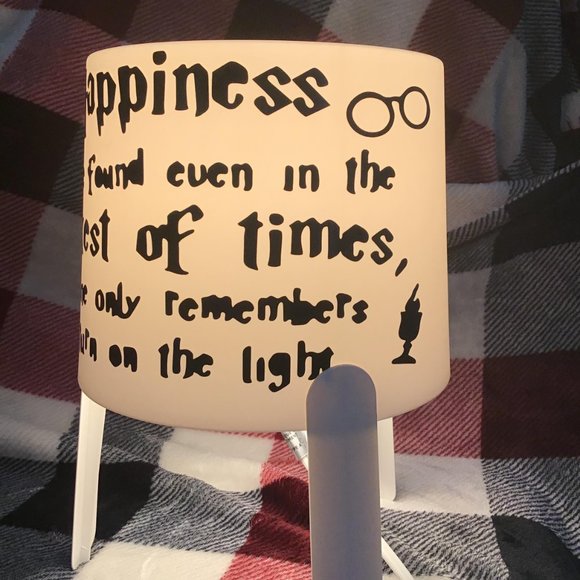 Lamp - Picture 3 of 4